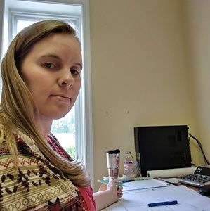 Meet your Posher, Christine